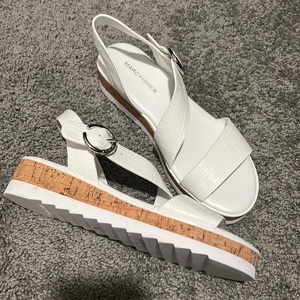 White sandals like new!